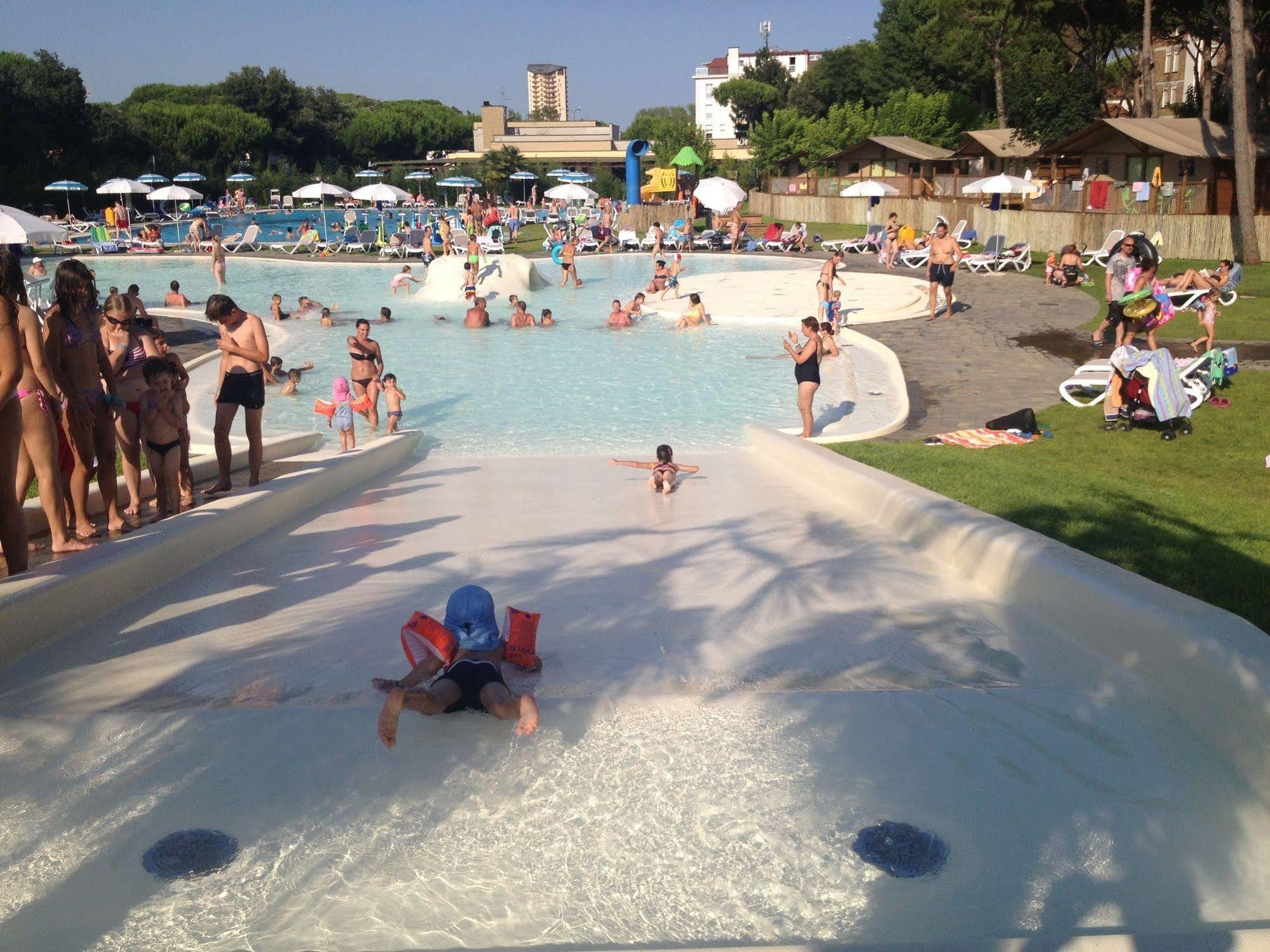 Camping Village Malibu Beach Lido di Jesolo Exterior photo
